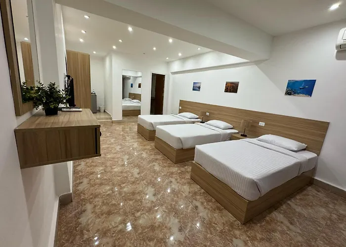Lilly Sheraton Road (adults Only) Motel *